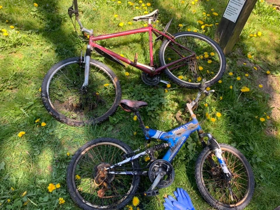 Capturi magnetfishing de biciclete
