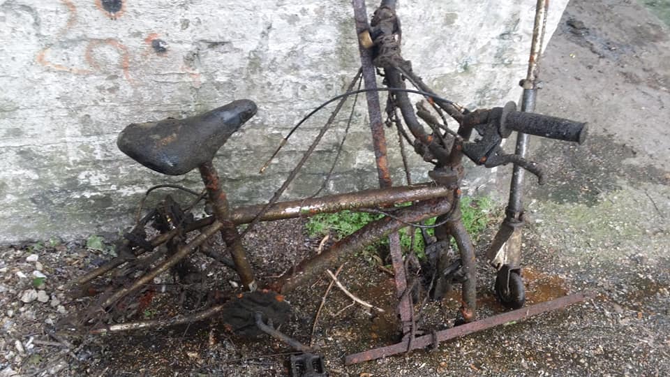 Rămășiță de bicicletă
