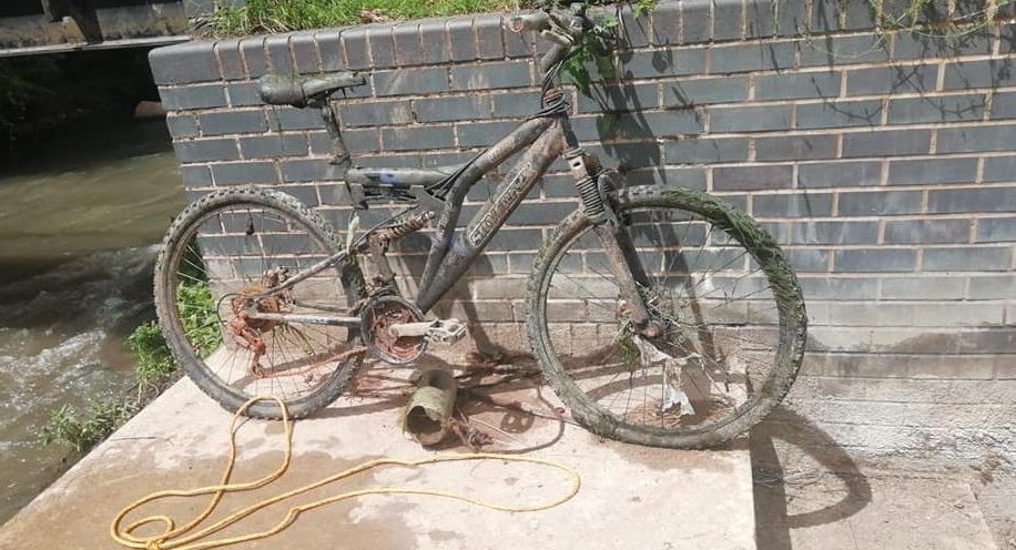 Captură magnetică superbă a unei biciclete de sport