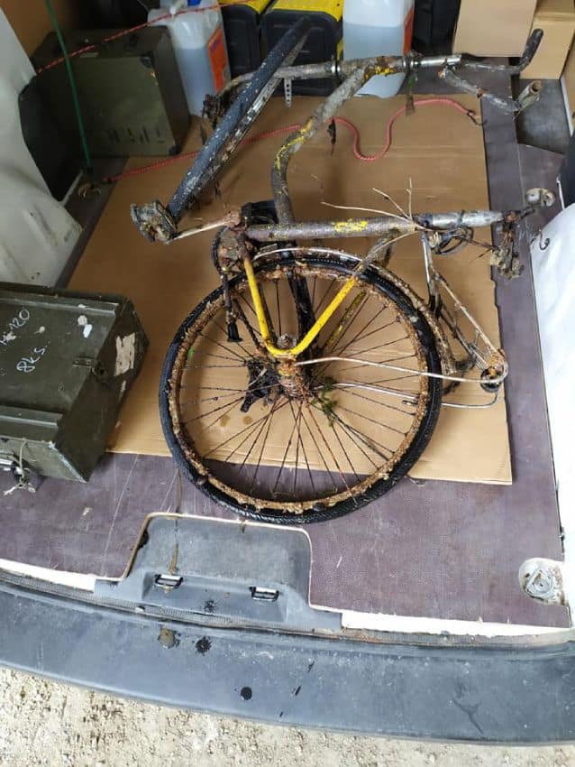 Captură: o bicicletă în dubă